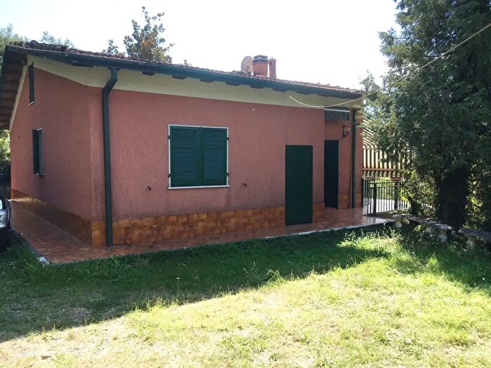 Casa con 5 locali in vendita in Via Falcinello, Sarzana