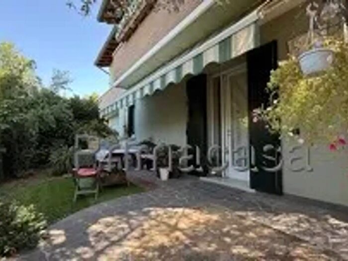 Casa con 5 locali in vendita in Via Marconi, Santa Maria Di Sala