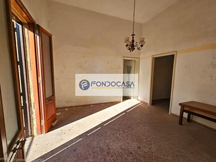 Casa con 5 locali in vendita in Viale Italia, Zollino