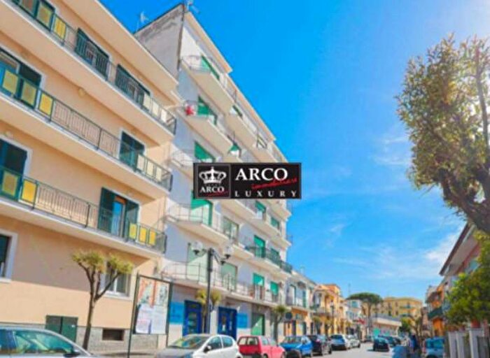 Appartamento quadrilocale in vendita in Via Somma, SantAnastasia