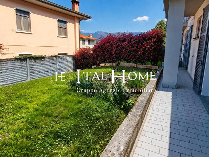 Appartamento bilocale in vendita in Via Prada, Brivio