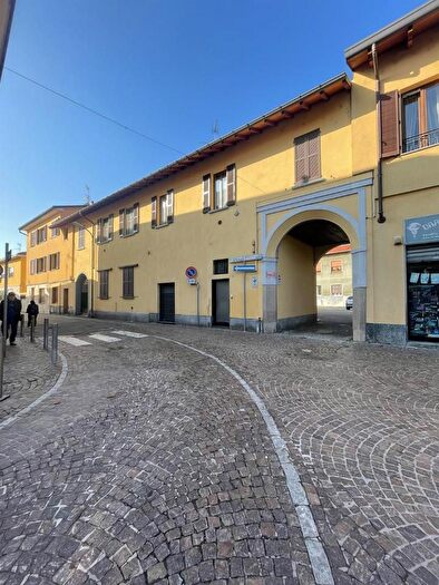 Casa bilocale in affitto in Piazza Italia, Vittuone