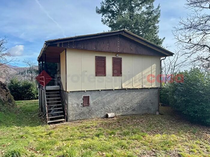 Casa con 5 locali in vendita in Località Ferchia Snc, Coreglia Antelminelli