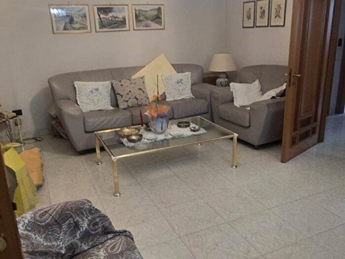 Appartamento trilocale in affitto in Via Salvatore Sammartino, Lanzara, Castel San Giorgio