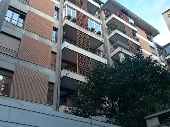 Appartamento trilocale in affitto in Via Francesco Hermet, San Vito Campi Elisi, Trieste