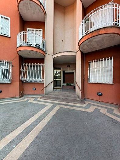 Appartamento bilocale in affitto in Via Cassia, Cassia San Godenzo, Roma