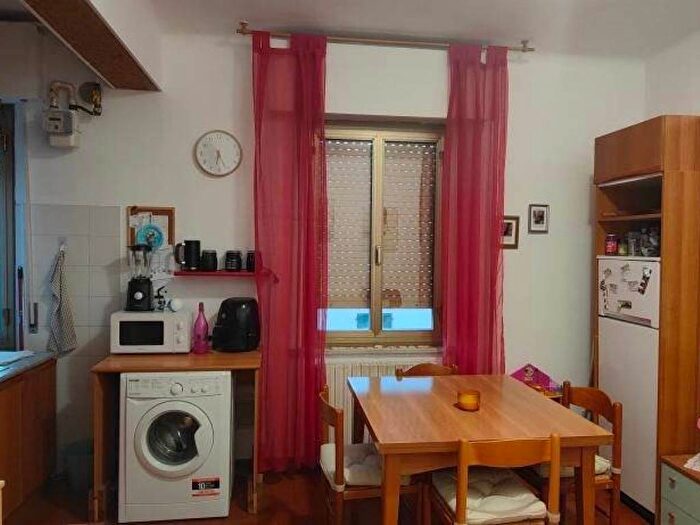 Appartamento trilocale in affitto in Torrette, Ancona