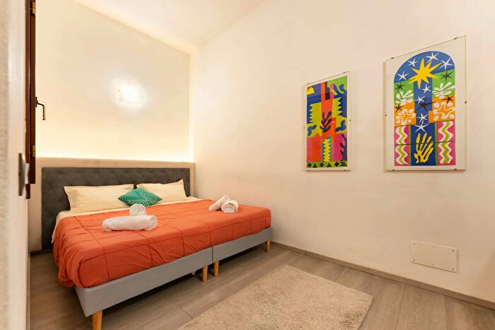 Appartamento monolocale in affitto in Via della Pergola, Firenze