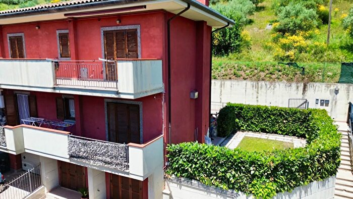 Appartamento trilocale in vendita in Via Prenestina Antica, Fiuggi