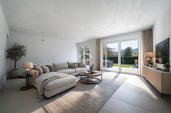 Appartamento trilocale in vendita in Via del Garda, Mori