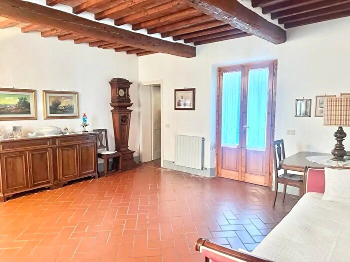 Casa con 5 locali in vendita in E Limite Limite sullamp, Capraia E Limite
