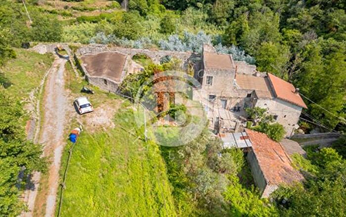 Casa quadrilocale in vendita in Pietra Ligure