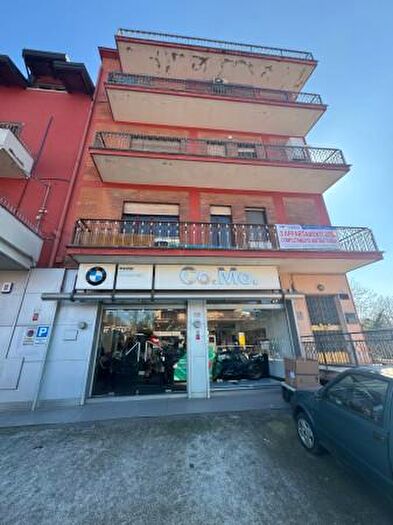 Appartamento con 6 locali in vendita in Via Marittima, Frosinone