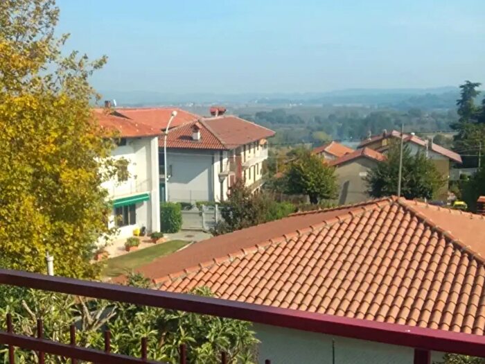 Appartamento bilocale in affitto in Via Ivrea, Candia Canavese