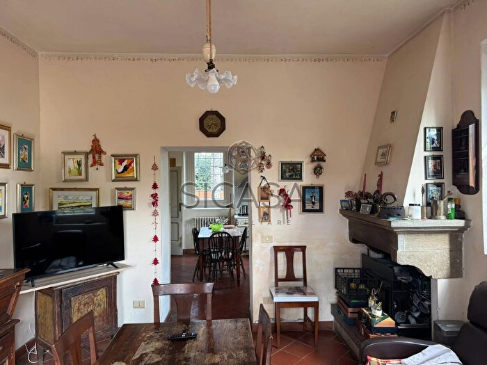 Casa con 5 locali in vendita in Citta Di Castello