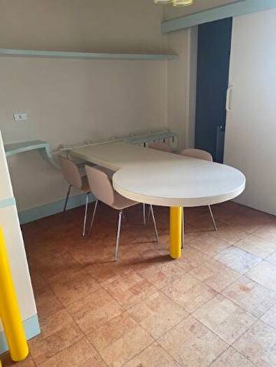 Appartamento con 6 locali in affitto in Bonaria, Cagliari