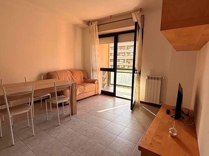 Appartamento trilocale in vendita in Via Martiri dei Lager, Perugia