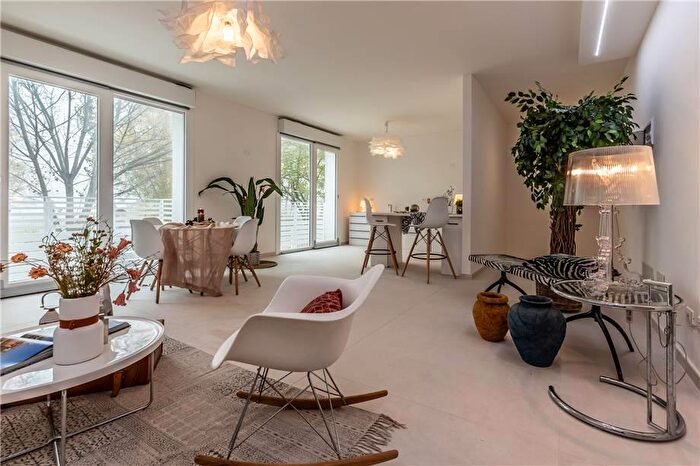 Casa con 7 locali in vendita in Modena