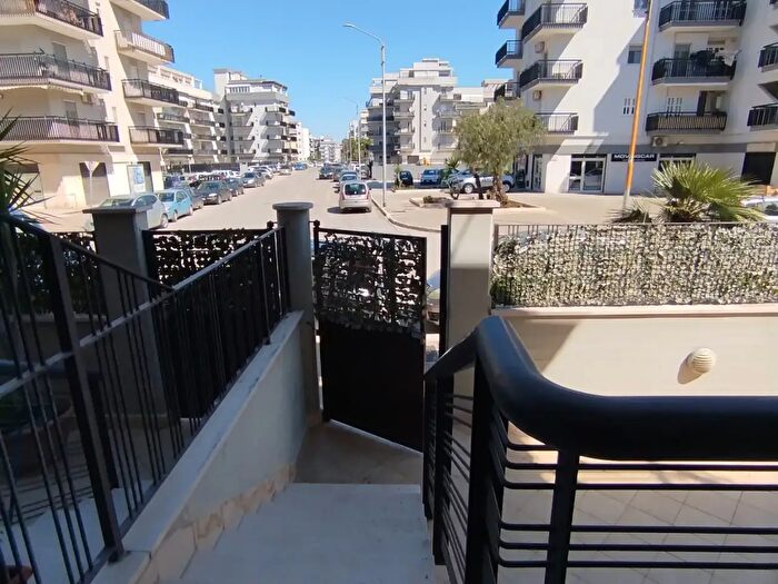 Appartamento in vendita in Via Giuseppe Parini, Trani