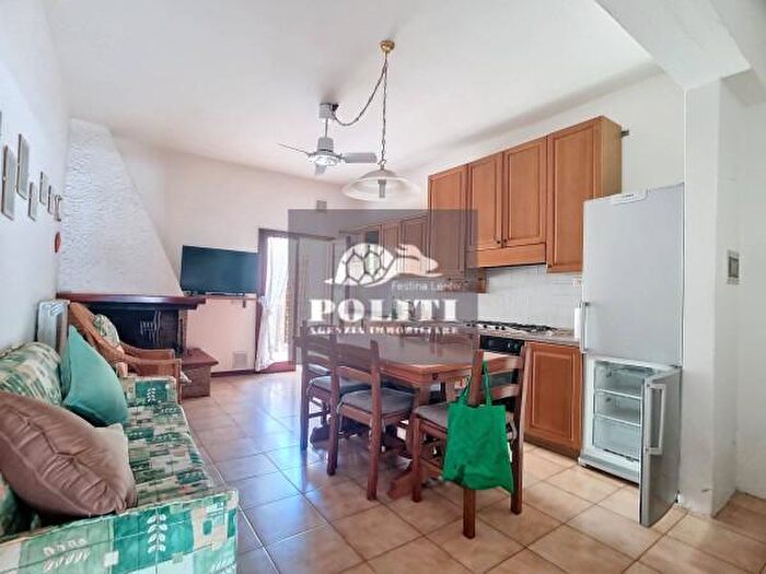 Appartamento con 5 locali in vendita in Via Carraia, Empoli