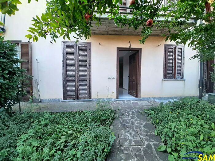 Casa quadrilocale in vendita in Via Don Alessandro Ceresoli, Bariano