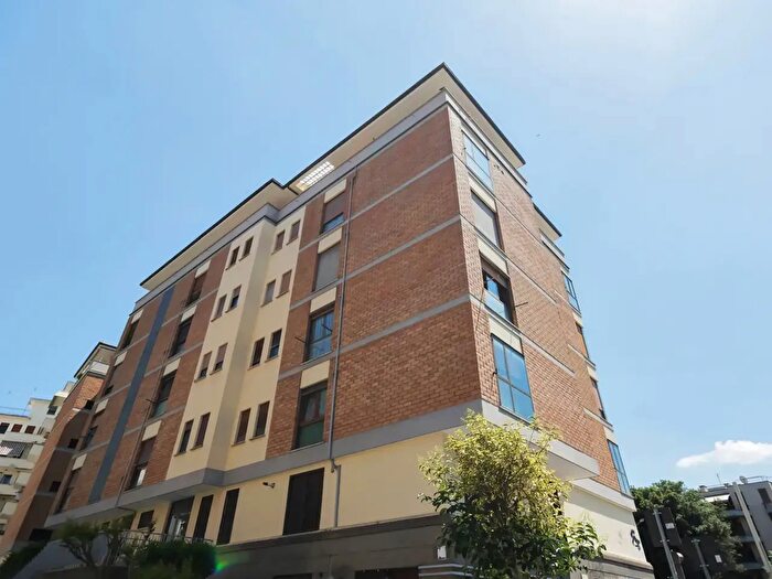 Appartamento quadrilocale in vendita in Via di Grottaperfetta, Roma