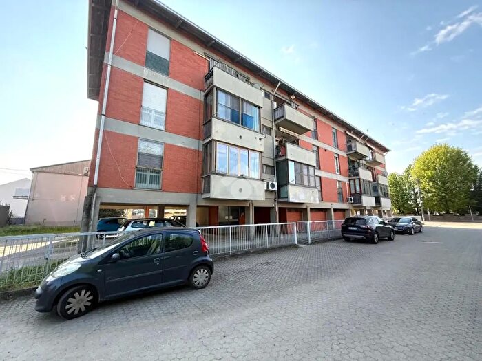 Appartamento trilocale in vendita in Via Vernazzola, Cilavegna