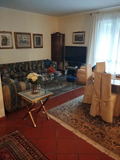 Appartamento con 7 locali in vendita in Via San Niccolòscandicci, Scandicci