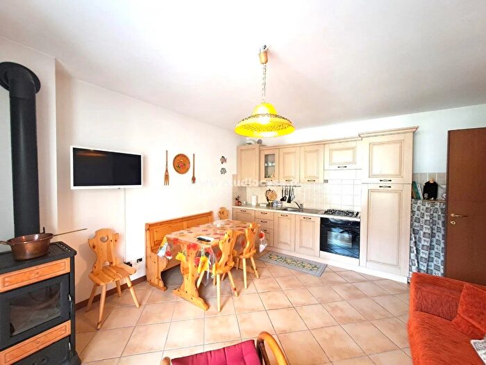 Appartamento bilocale in vendita in Via Taleggio, Santa Brigida