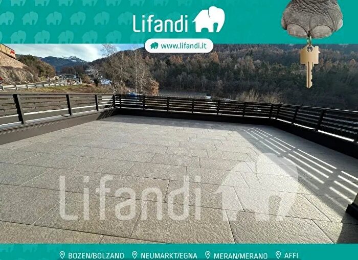 Appartamento quadrilocale in vendita in Doladizza, Montagna