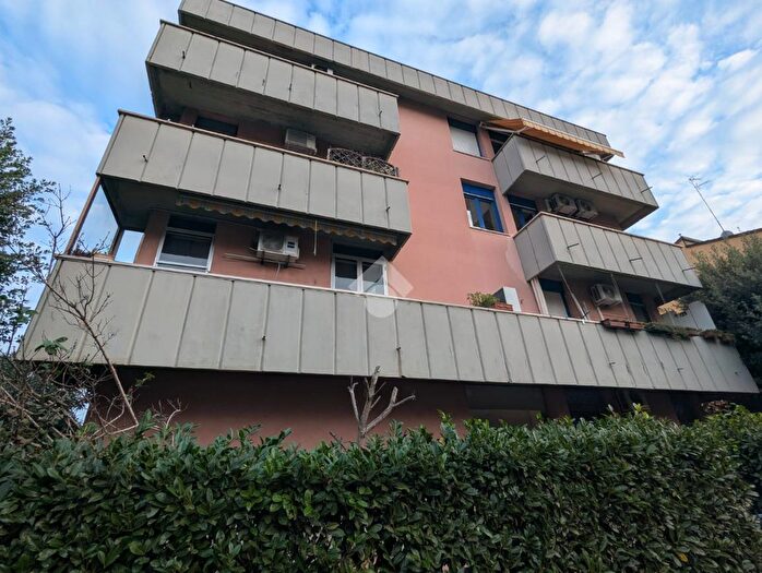 Appartamento quadrilocale in vendita in Via Panfilia, Ravenna