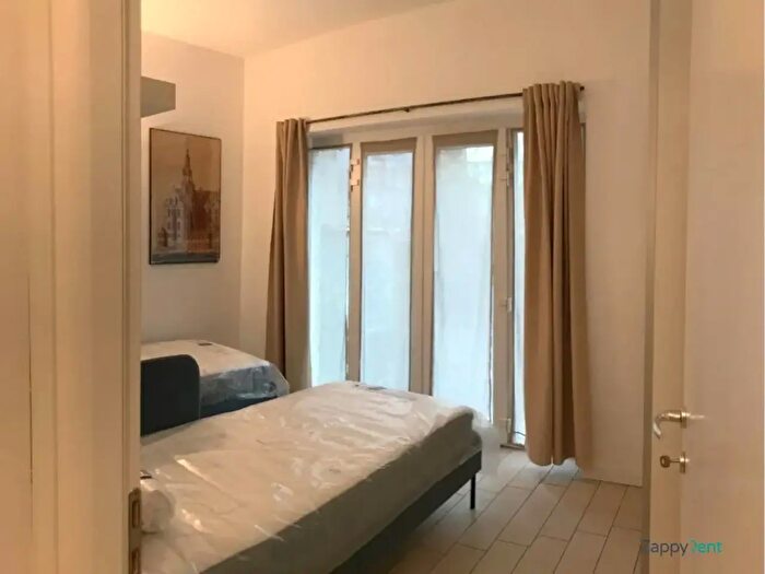 Appartamento bilocale in affitto in Via Temistocle Calzecchi, Milano