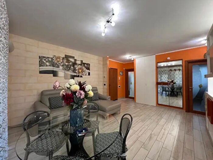 Appartamento quadrilocale in vendita in Via Alessandro Rottigni, Casale Monferrato