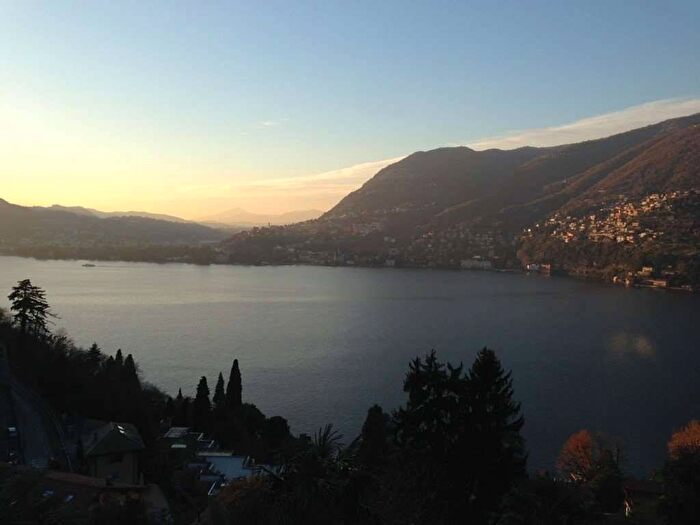 Appartamento bilocale in affitto in Blevio