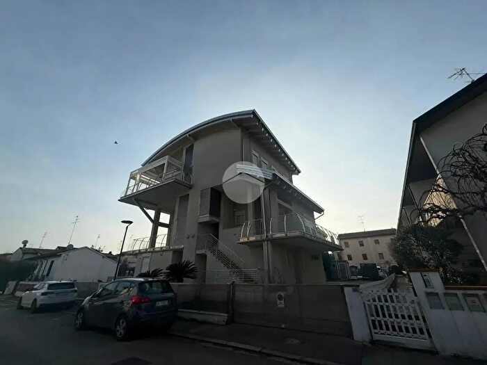 Appartamento bilocale in vendita in Via Giuseppe Garibaldi, Ravenna