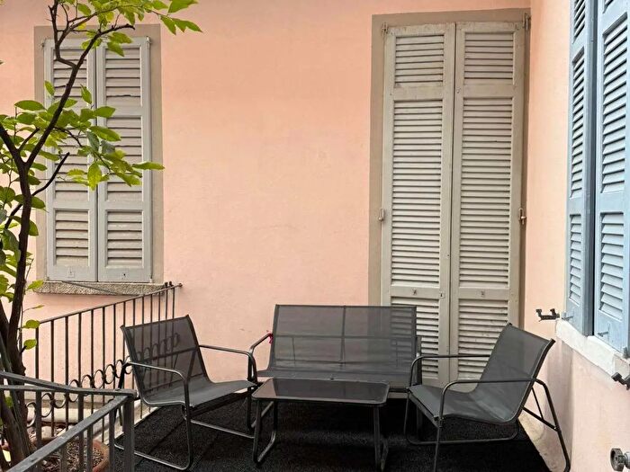 Appartamento bilocale in affitto in Via Giulini, Como