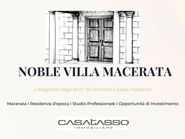 Casa con 20 locali in vendita in Piazza della Libertà, Macerata