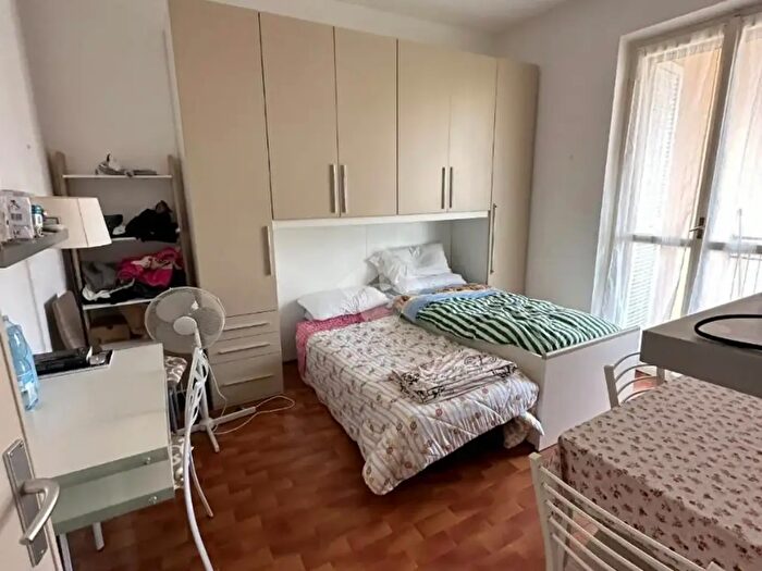 Appartamento monolocale in vendita in Via Mincio, Pavia