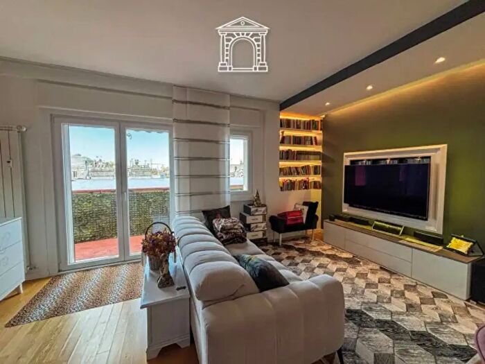 Appartamento trilocale in vendita in Via Paduina, Trieste