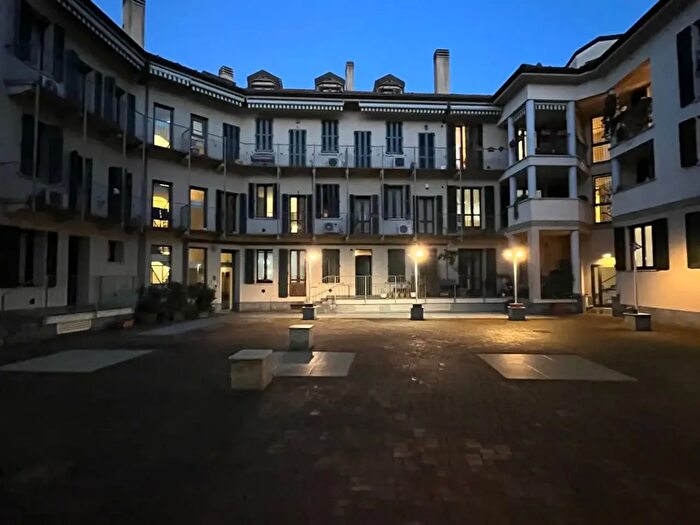 Appartamento bilocale in vendita in Piazza Villapizzone, Milano