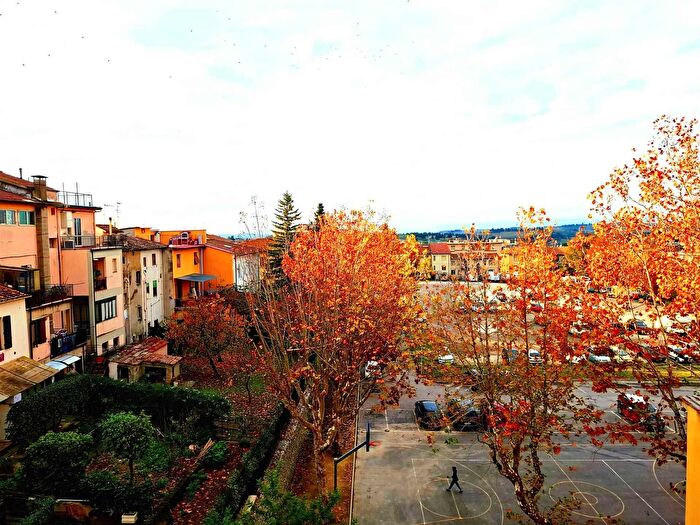 Appartamento con 7 locali in vendita in Montespertoli