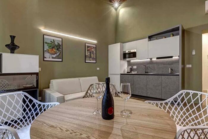 Appartamento monolocale in affitto in Via di Camporeggi, Firenze