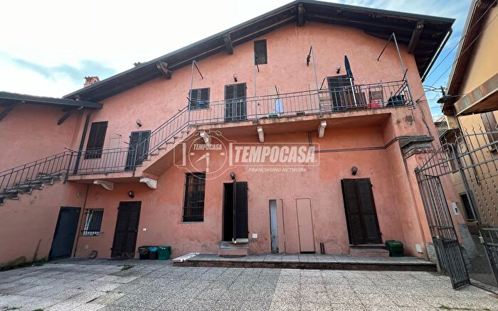 Appartamento bilocale in vendita in Via Mura, Palazzolo SullOglio