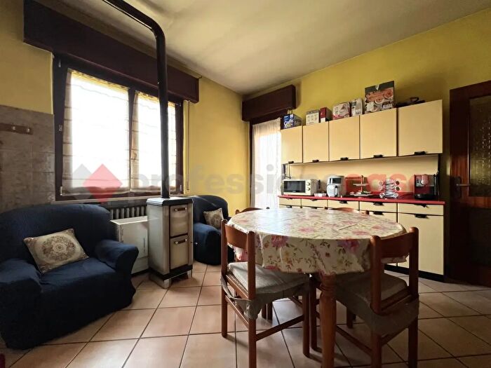 Appartamento quadrilocale in vendita in Via Umberto I, Bovolone