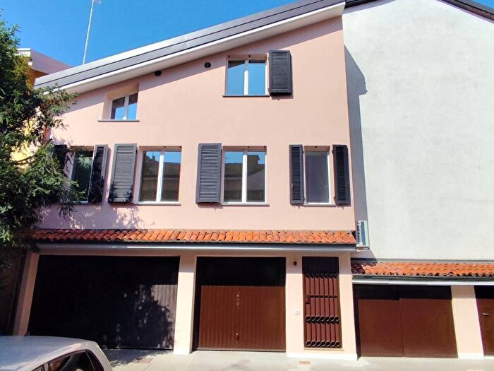 Casa trilocale in affitto in Via Giuseppe Radice, Umberto I Garibaldi, Seregno