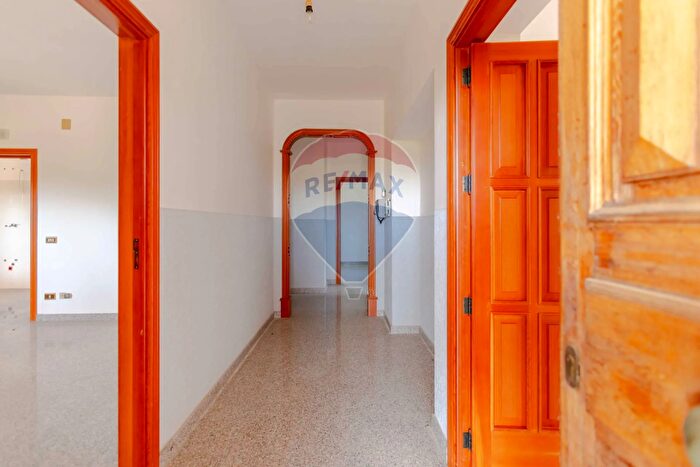 Casa con 8 locali in vendita in Contrada Serio, Martina Franca