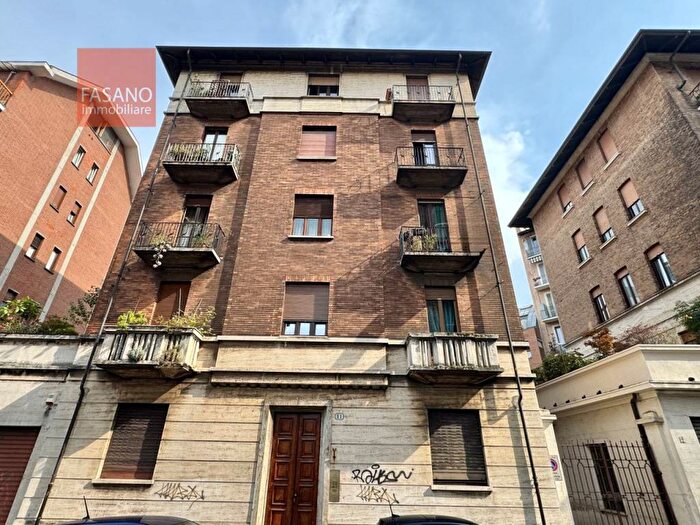Appartamento trilocale in affitto in Via Giovanni Ribet, San Secondo, Torino