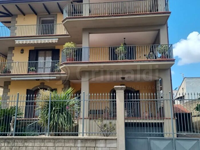 Appartamento in vendita in Gricignano Di Aversa