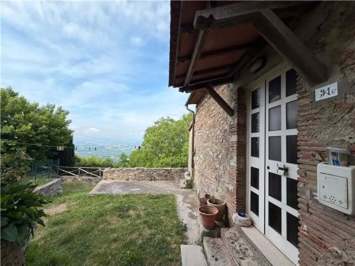 Casa trilocale in vendita in Via Torino, Gualdo Cattaneo