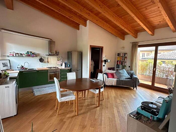 Appartamento trilocale in affitto in via AURELIO BAGGI, Centro, Sorisole